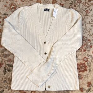 GAP Ivory Ribbed V-Neck Button Cardigan New with tags